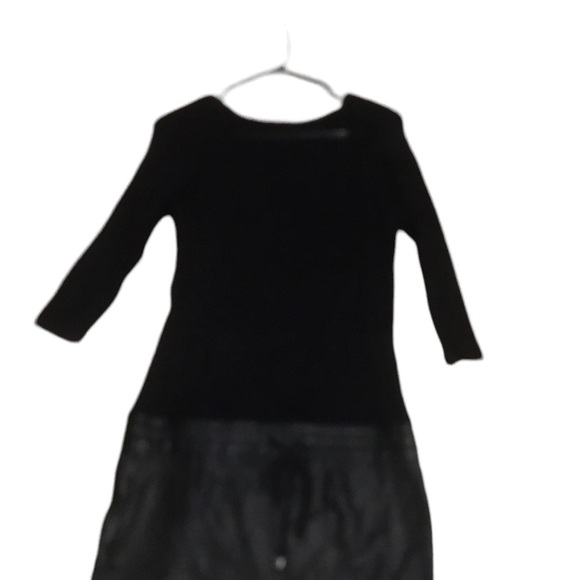Dex Tops - 3/15$ dex tunic blouse whit faux leather​​